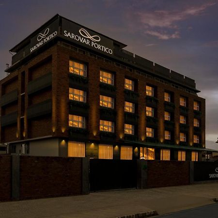 Sarovar Portico Srinagar Exterior photo